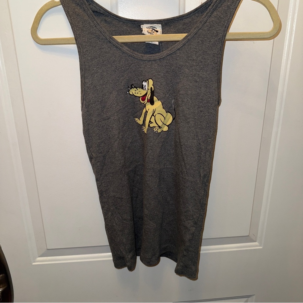 Disney Gray Top with Pluto Cartoon‎
